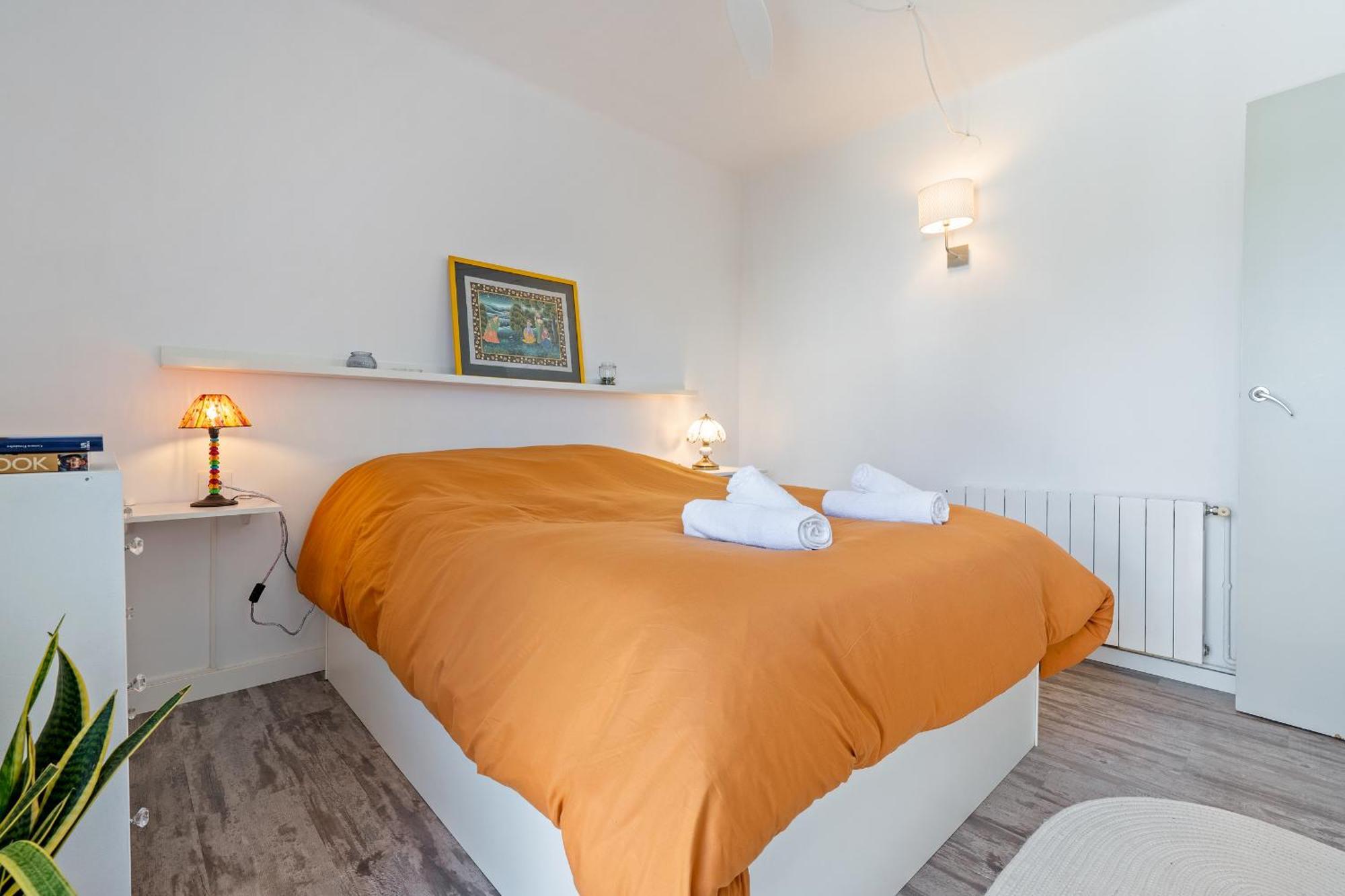 Hauzify I Apartament Zulu Cubelles Exteriör bild