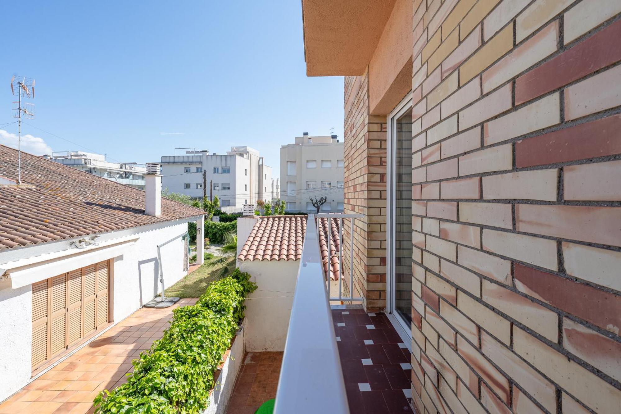 Hauzify I Apartament Zulu Cubelles Exteriör bild