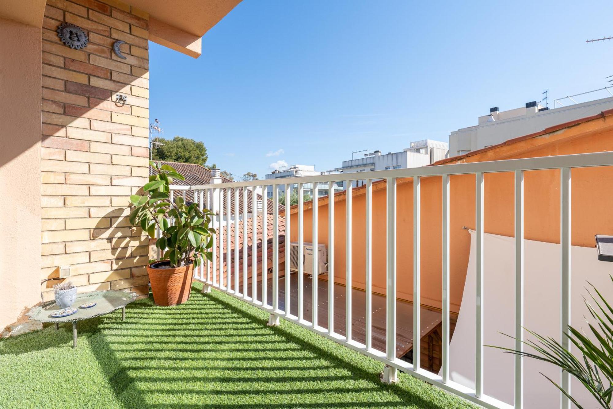 Hauzify I Apartament Zulu Cubelles Exteriör bild